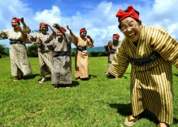Ternyata Ini Rahasia Panjang Umur Orang Okinawa