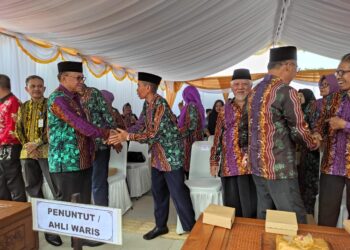 Belajar dari Penuntut Tabalong, Idealisme Diperlukan Memajukan Daerah