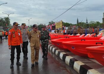 UPBS Tabalong Terima Bantuan Perahu Polietilen