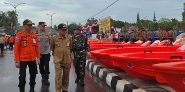 UPBS Tabalong Terima Bantuan Perahu Polietilen