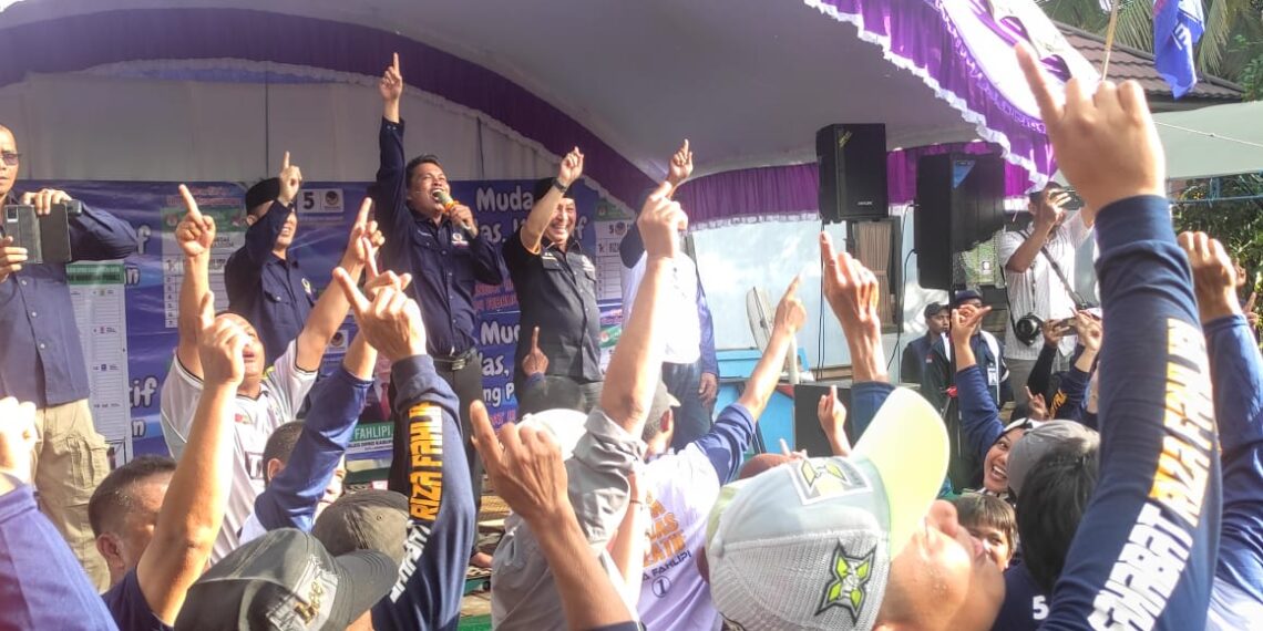 Caleg Nasdem Tabalong Riza Fahlipi Gelar Kampanye, Ribuan Massa Hadir