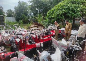 Dorong Produksi Pangan, Pemkab Tabalong Bagikan Ratusan Alsintan