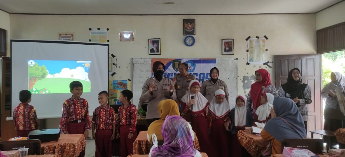 Binmas Polres Tabalong Berikan Sosialisasi Anti Perundungan di sekolah