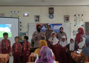 Binmas Polres Tabalong Berikan Sosialisasi Anti Perundungan di sekolah