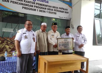 Resmikan Kantor Desa Hapalah Baru, Bupati Tabalong : Jadikan Masyarakat Raja