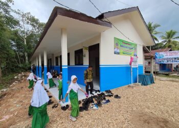 Bupati Tabalong Resmikan TK Budi Mulia Desa Padangin