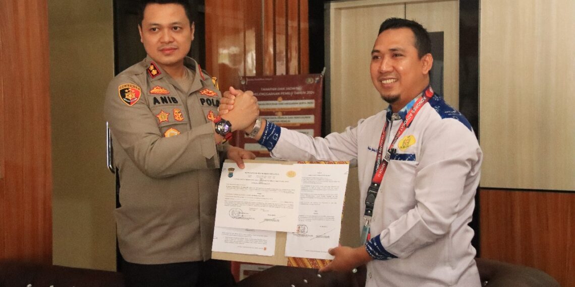 Polres Tabalong Teken MoU dengan LBH Peduli Hukum dan Keadilan Cabang Banua Anam