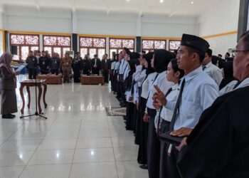 Lantik PPPK dan PNS, Sekda Tabalong Pinta Layani Masyarakat dengan Baik