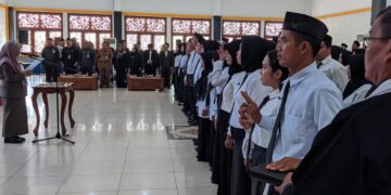 Lantik PPPK dan PNS, Sekda Tabalong Pinta Layani Masyarakat dengan Baik