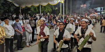 Puluhan Grup Ramaikan Pawai Talintingan di Tabalong