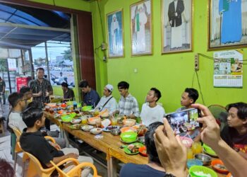 Silaturahmi Ala Alumni HPMT Malang