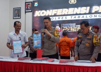 Polisi Bekuk Penjual Ikan yang Nyambi Jual Sabu di Tabalong