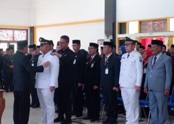 Empat Hari Jelang “Lengser” Bupati Tabalong Geser Kepala Dinas, Ini Daftarnya