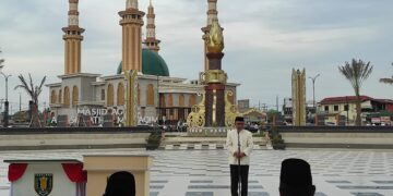 Masjid Agung Jadi Ikon Baru Kota Tanjung