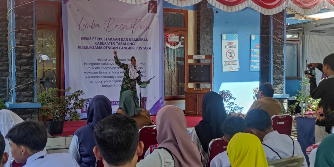 Puisi Chairil Anwar Bergema di Dispersip Tabalong