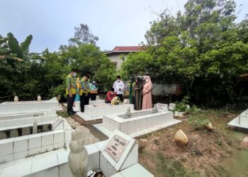 DLH Pugar 10 Makam Penuntut Tabalong  Awal Juni