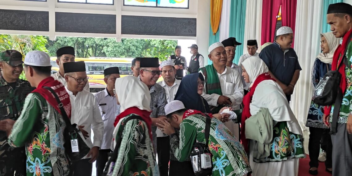 Pj Bupati Pinta JCH Tabalong Saling Membantu