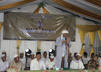 Warga Antusias, Desa Lok Batu Bershalawat Hadirkan Habib Musthofa