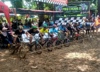 Serunya Balap Sepeda Mini Cross di Tabalong, Pembalap Kabupaten Tetangga Ikut Adu Kemampuan