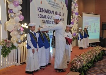 MI Tahfidz Anwaha Gelar Kenaikan Kelas dan Kelulusan Santrinya
