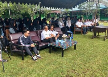 Ingatkan Bahaya Internet, Diskominfo Tabalong Gelar Sosialisasi ke Sekolah