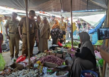 Terancam Ditinggalkan, Pasar Tradisional di Tabalong Dapat Perhatian DKUKMPP