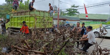 Bakal Dibangun RTH, Camat Banua Lawas Ajak Warga Bersih-Bersih Lingkungan