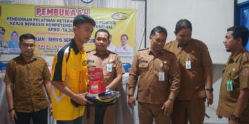 Tingkatkan Keterampilan, Pemuda Banua Lawas Ikuti Pelatihan Servis Sepeda Motor