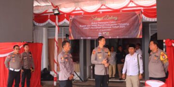 Ratusan Polisi Jaga Kantor KPU Tabalong