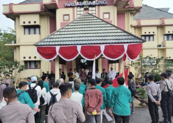 AMPKR Tabalong Pinta DPRD Tolak RUU Pilkada