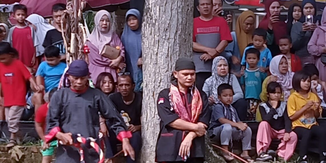 Kuda Kepang “Mekar Sari” Meriahkan HUT ke 79 RI di Tabalong