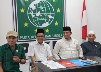 H Marlan Gandeng H Murjani Karena Asli Putra Daerah