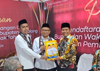 Berkas Dinyatakan Lengkap, Pasangan H Fani dan Habib Taufan Sah Ikut Pilkada Tabalong