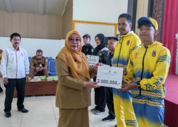 Bank Kalsel Beri Uang Saku Atlet PON Tabalong