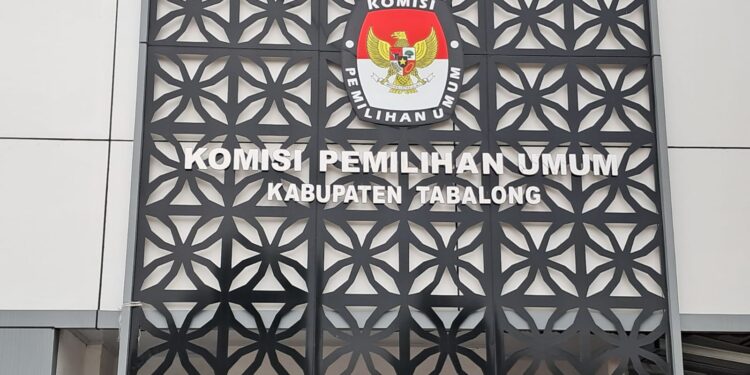 3 Pasang Calon Bupati Tabalong Perbaiki Syarat Pencalonan