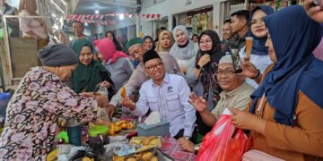 Kunjungi Pasar Tanjung, H Fani Promosikan Produk UMKM