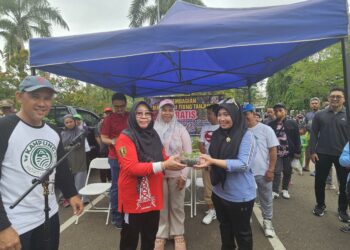 DKPPTPH Tabalong Bagikan 2.000 Bibit Cabai ke Masyarakat