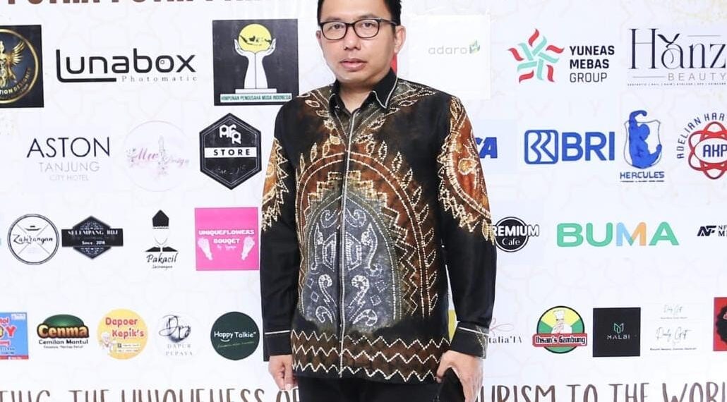 Aruh Demokrasi