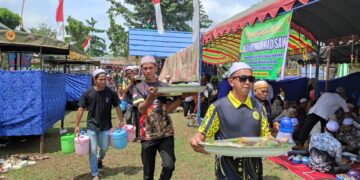 Tradisi Makan Batalam Ajarkan Masyarakat Penuhi Gizi