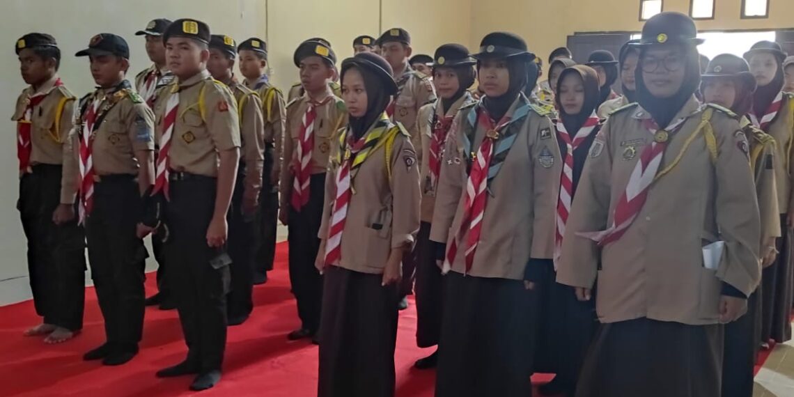Puluhan Anggota Pramuka Tabalong Belajar Operasikan Radio Amatir