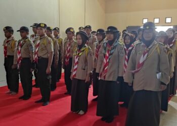 Puluhan Anggota Pramuka Tabalong Belajar Operasikan Radio Amatir