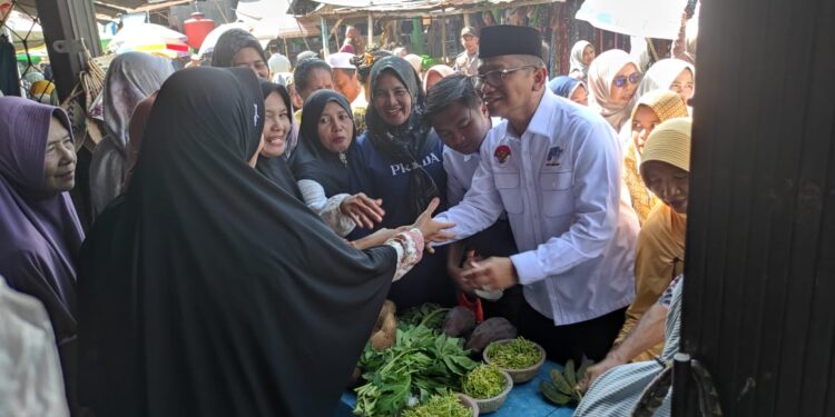 Bila Terpilih, Pedagang Minta H Fani Perbaiki Sarana Prasarana Pasar Mahe
