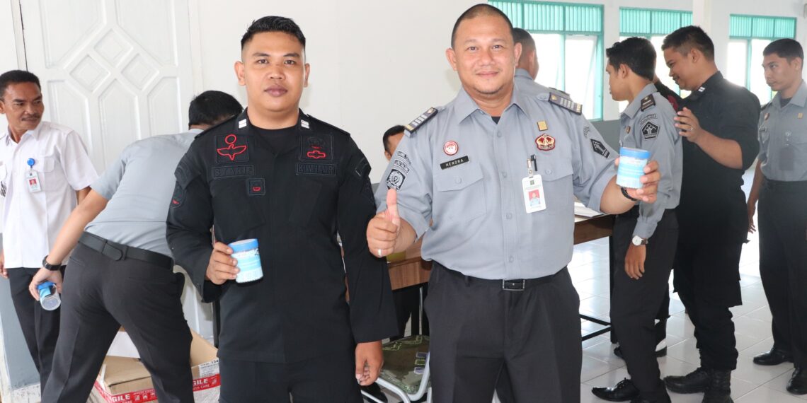 Pegawai Lapas Tanjung Di Tes Urine