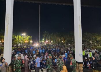 Debat Kedua Paslon Bupati Tabalong, Ratusan Pendukung Padati Halaman Pendopo