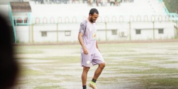 Becek dan Penuh Kubangan, Rizky Pora Pinta Pemda Tabalong Benahi Stadion Pembataan