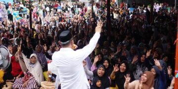 Dihadapan Ribuan Massa, Tokoh Masyarakat Muara Uya Serukan Dukungan pada H Fani