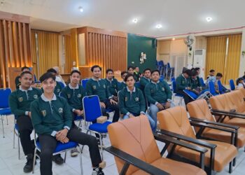Tingkatkan Kapasitas Masyarakat, Pemuda Warukin Ikut Pelatihan Servis AC
