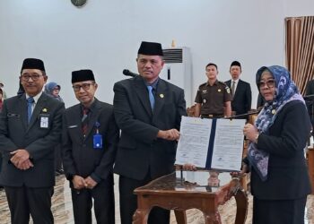 Pj Bupati Tabalong Ingatkan “PR” Saat lantik Pj Sekda