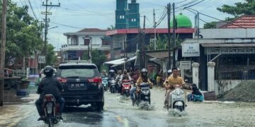 Waspada ! Tabalong Berpotensi Hujan Tinggi dan Angin Kencang Akhir Desember Awal Januari 2025