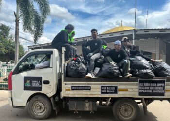Mapala Uniska Banjarmasin Kembali Bantu Bersihkan Sampah Pasca Haul Guru Sekumpul
